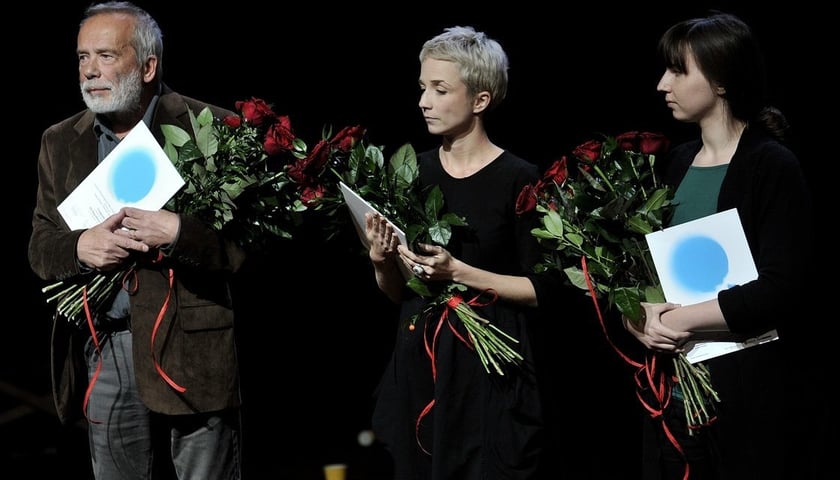 Nagrodzeni Bogusław Kierc, Malina Prześluga i c&oacute;rka Lidii Amejko