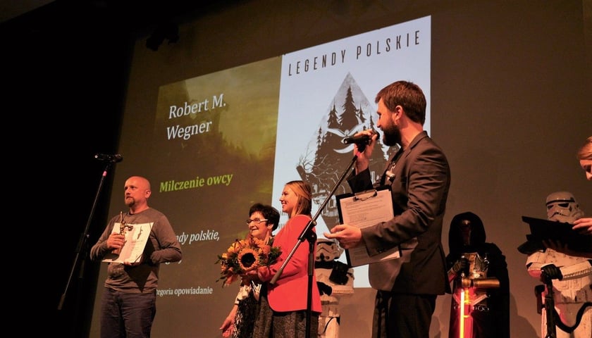 Robert M. Wegner z Nagrodą im. Janusza A. Zajdla