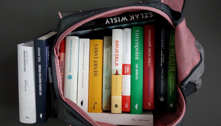 Książki na wakacje 2021