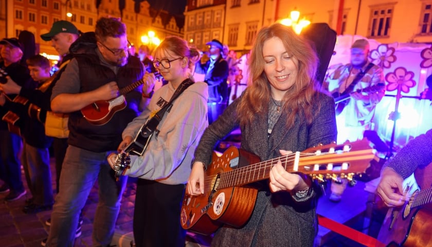 Gitarzyści w Rynku - flash mob