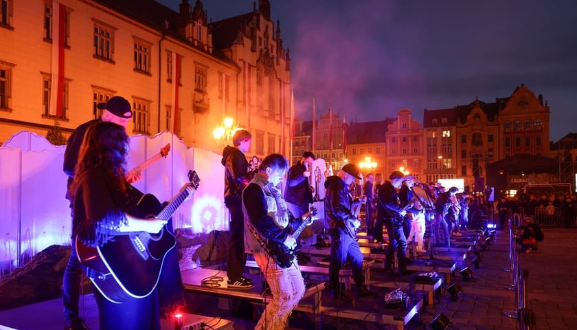 Gitarzyści w Rynku - flash mob