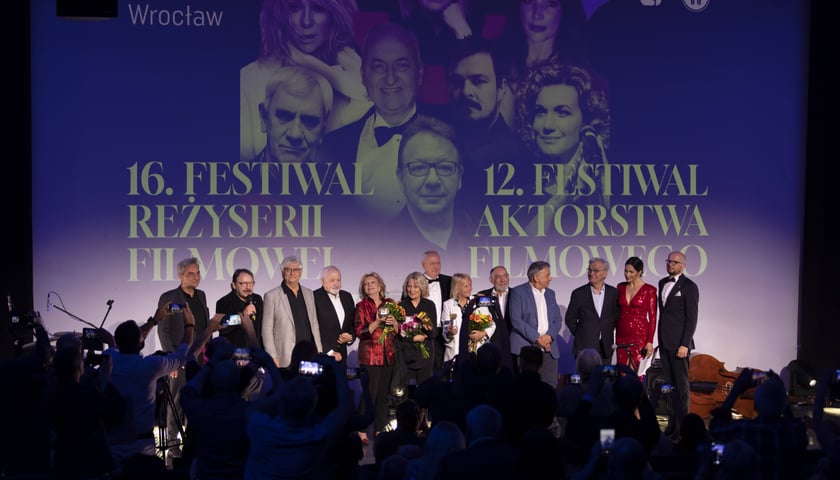 Powiększ obraz: Gala kończąca festiwale: Reżyserii Filmowej i Aktorstwa Filmowego odbyła się we Wrocławiu w czwartek wieczorem, 1 czerwca