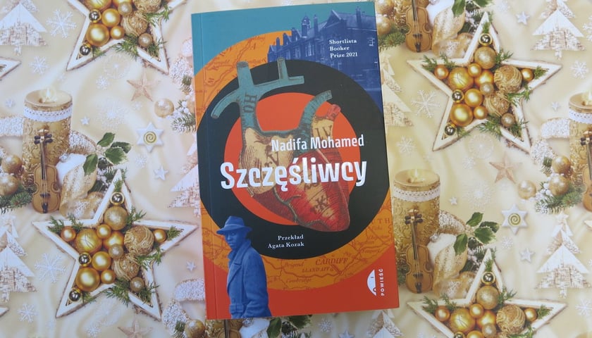 <p>Książki, kt&oacute;re szczeg&oacute;lnie polecamy pod choinkę</p>