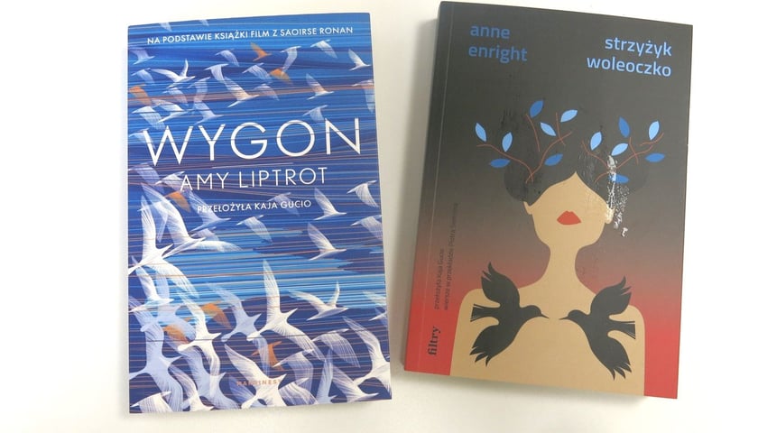 <p>&bdquo;Wygon&rdquo; Amy Liptrot w przekładzie Kai Gucio (Wydawnictwo Marginesy) i &bdquo;Strzyżyk woleoczko&rdquo; Anne Enright w przekładzie Kai Gucio i Piotra Siemiona (Wydawnictwo Filtry)</p>