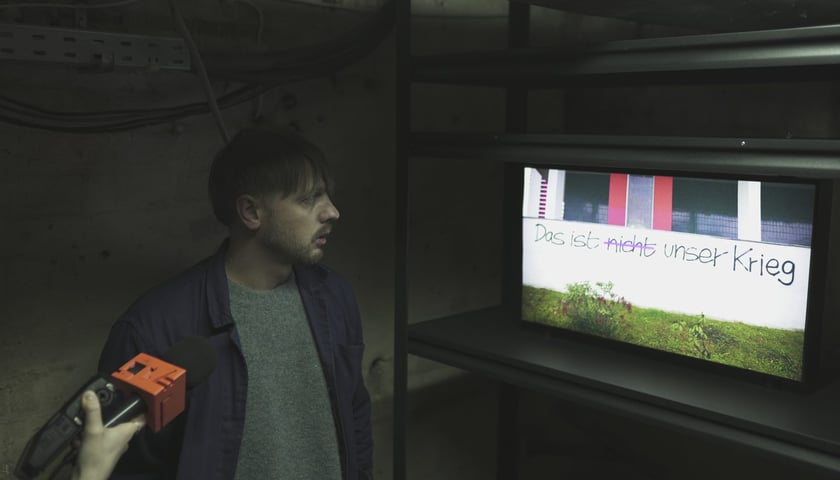 <p>We wrocławskich schronach odbywa się trzydniowa wystawa Yuriya Bileya &ndash; prace Yuriya Bileya w schronie pod Uniwersytetem Medycznym na Bartla 5</p>