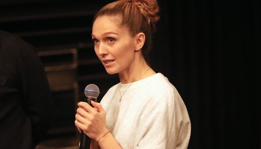 <p>Małgorzata Warsicka, reżyserka &bdquo;Odysei&rdquo; w Capitolu</p>