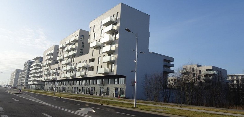 Po prawej stronie powstanie budynek, który ma być wizytówką Nowych Żernik