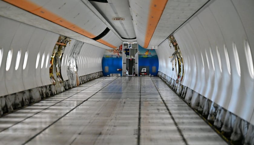 Wroclaw Aircraft Maintenance Services, w skrócie WAMS, czyli wrocławska baza serwisowa Ryanaira. Zdjęcie z 2023 roku
