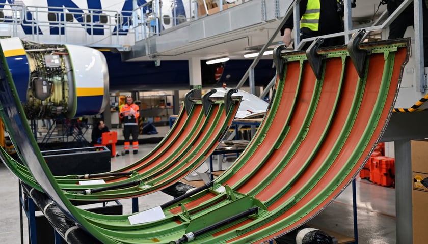 Wroclaw Aircraft Maintenance Services, w skrócie WAMS, czyli wrocławska baza serwisowa Ryanaira. Zdjęcie z 2023 roku