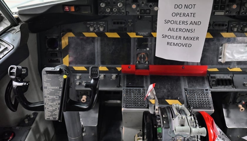 Wroclaw Aircraft Maintenance Services, w skrócie WAMS, czyli wrocławska baza serwisowa Ryanaira. Zdjęcie z 2023 roku