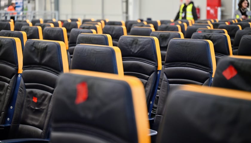 Wroclaw Aircraft Maintenance Services, w skrócie WAMS, czyli wrocławska baza serwisowa Ryanaira. Zdjęcie z 2023 roku