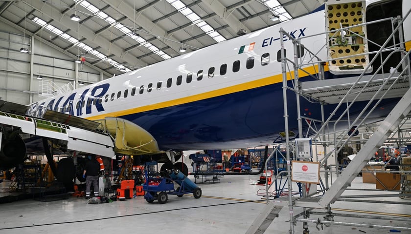 Wroclaw Aircraft Maintenance Services, w skrócie WAMS, czyli wrocławska baza serwisowa Ryanaira. Zdjęcie z 2023 roku