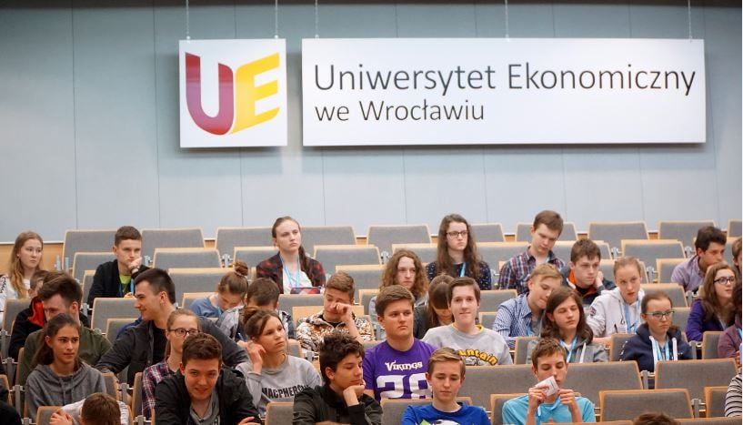 Akademia Młodego Ekonomisty czyli zapisz gimnazjalistę na UE