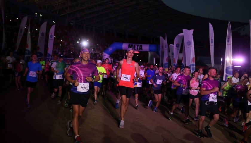 8. PKO Nocny Wrocław Półmaraton i PKO Wieczorny Bieg Rodzinny