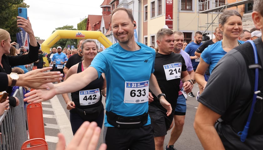 Powiększ obraz: 33. Bieg Solidarności