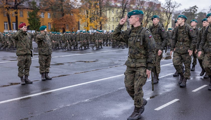 Podchorążowie z Akademii Wojsk Lądowych we Wrocławiu