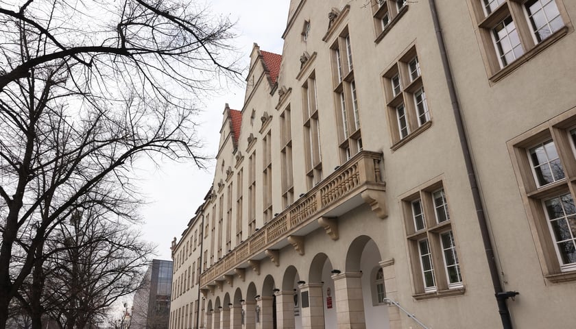 Gmach główny Politechniki Wrocławskiej