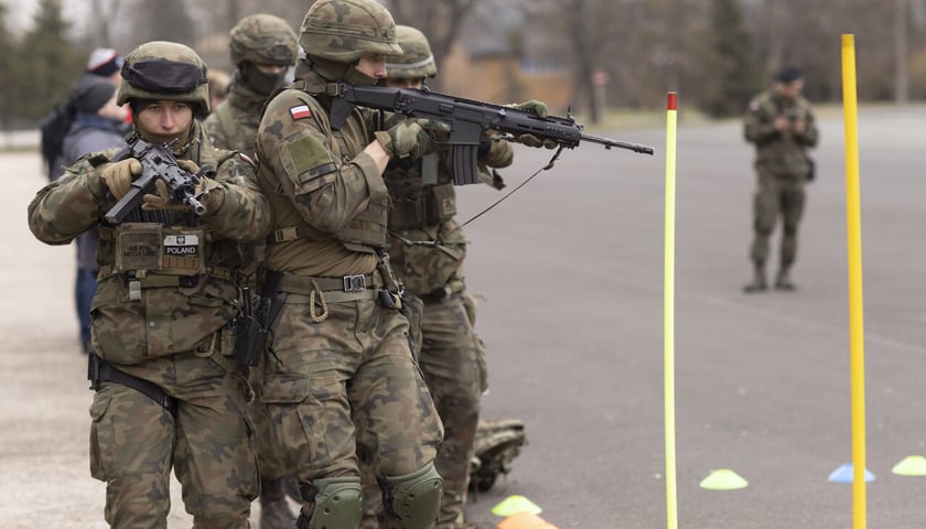 Powiększ obraz: <p>Akademia Wojsk Lądowych (dzień otwarty 3.03.2023)</p>