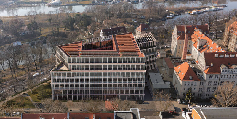 Powiększ obraz: Wizualizacja Centrum Technologii Medycznych PWr