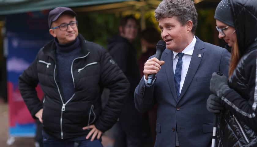 Powiększ obraz: Oficjalne powitanie przez Wiceprezydenta Ryszarda Kesslera