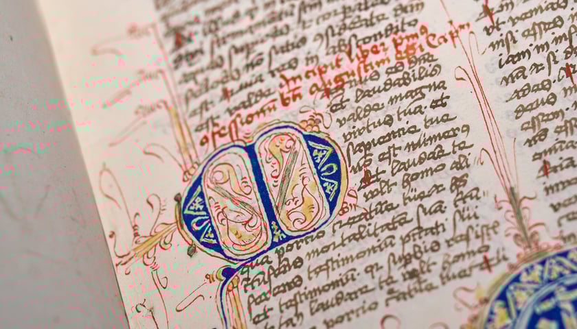 Prezentacja odzyskanego rękopisu dzieł św. Augustyna w Bibliotece Uniwersyteckiej