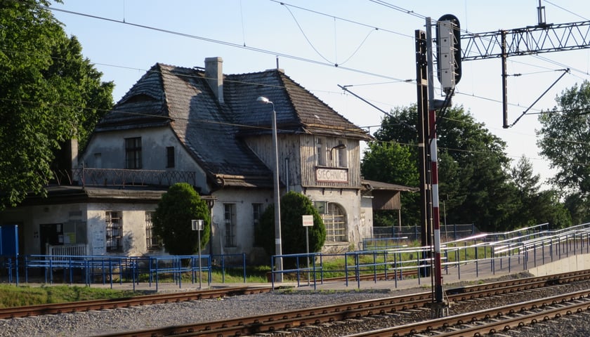 Podwrocławskie dworce do remontu