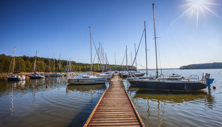 Z Wrocławia polecisz na Mazury