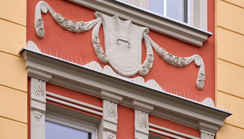 Kamienica przy Jedności Narodowej 86 we Wrocławiu po przemianie