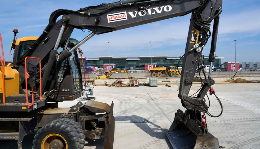 Trwa rozbudowa wrocławskiego lotniska