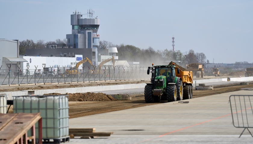 Trwa rozbudowa wrocławskiego lotniska