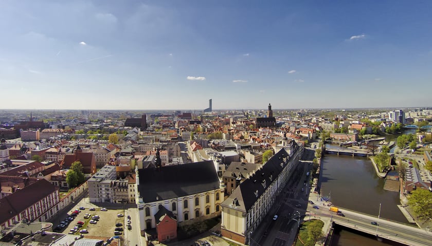 Panorama Wrocławia wykonana dronem