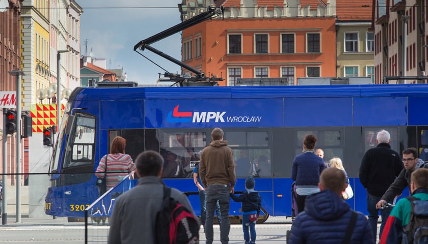 MPK podpisało umowę na dofinansowanie zakupu nowych tramwajów