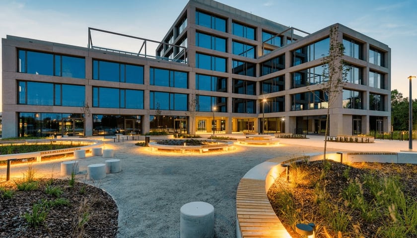 <p>Biurowiec WUWA Point</p>