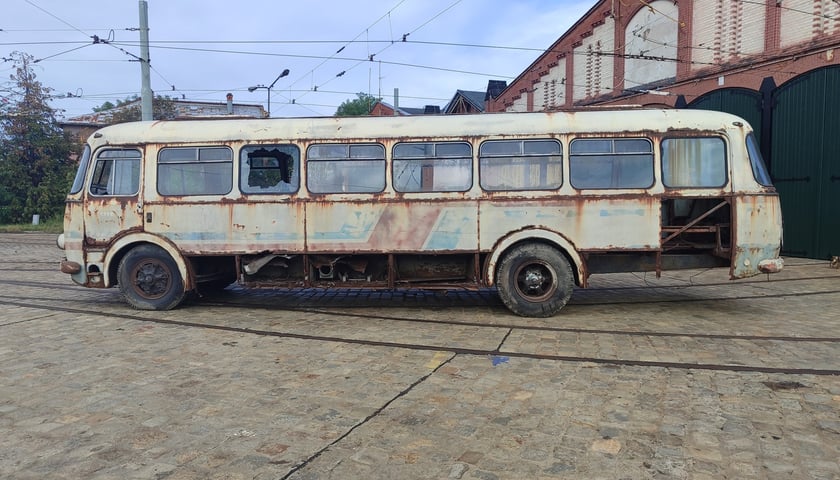 Jelcz 043 przed remontem