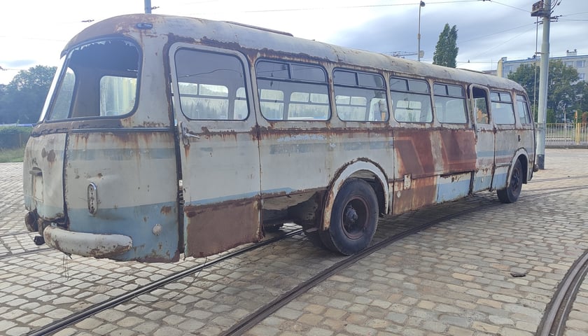 Jelcz 043 przed remontem