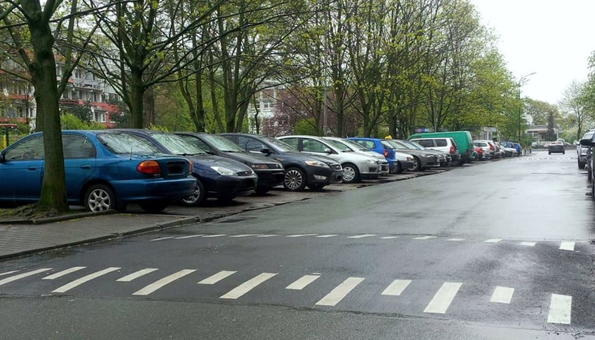 Nowe progi zwalniające na 10 ulicach