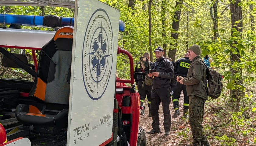 Ćwiczenia służb ratowniczych w masywie Ślęży. 25.04.2026