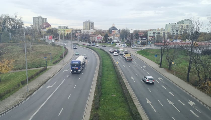 Budowa trasy na Nowy Dwór. Kolejny przetarg i wyburzanie wiaduktu