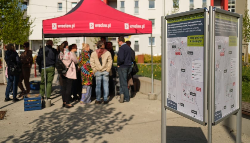 Spotkanie urzędników i mieszkańców w piątek 24 kwietnia na Brochowie dotyczące zmian w komunikacji na Brochowie