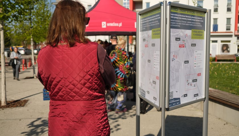 Spotkanie urzędników i mieszkańców w piątek 24 kwietnia na Brochowie dotyczące zmian w komunikacji na Brochowie