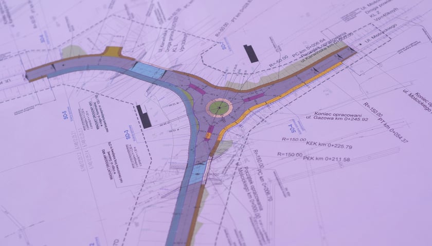Spotkanie urzędnik&oacute;w i mieszkańc&oacute;w w sobotę 25 kwietnia na Brochowie dotyczące zmian w organizacji ruchu i komunikacji na Brochowie