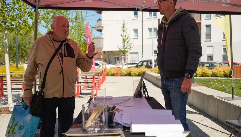 Spotkanie urzędnik&oacute;w i mieszkańc&oacute;w w sobotę 25 kwietnia na Brochowie dotyczące zmian w organizacji ruchu i komunikacji na Brochowie