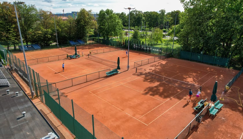 Kort tenisowy przy ul. Spiskiej
