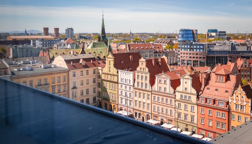 Wnętrza hotelu B&amp;B Hotels Polska w budynku Banku Zachodniego WBK, a wcześniej dawnej Miejskiej Kasy Oszczędności (Rynek, Wrocław)