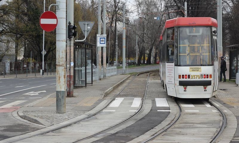 Koniec prac torowych na Powstańców Śląskich i Podwalu
