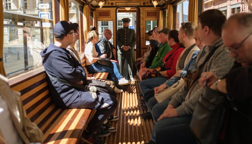 Zabytkowy tramwaj wyjechał na ulice Wrocławia - 1.05.2026 r.