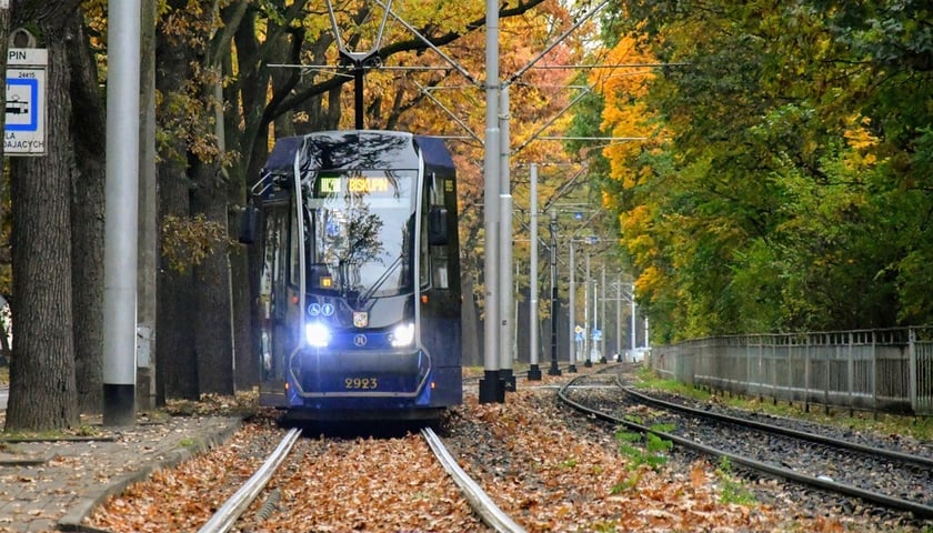 Jak dojechać do szkoły i pracy, czyli jak kursują tramwaje