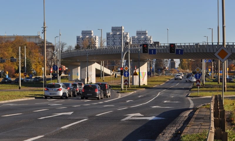 Remont jezdni na pl. Społecznym. Zmiany dla kierowców