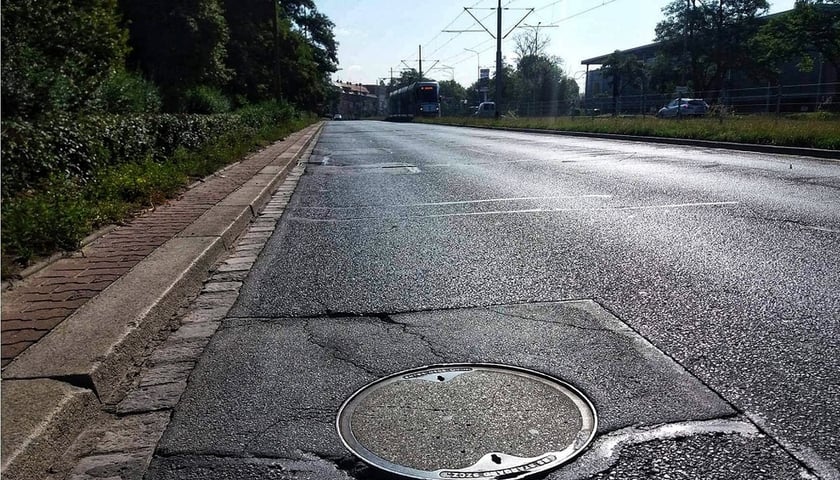 Rusza remont jezdni na al. Hallera. Zmiany dla kierowców