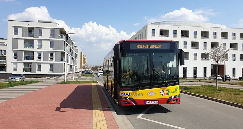 Linia autobusowa 722 wokół osiedla Nowe Żerniki